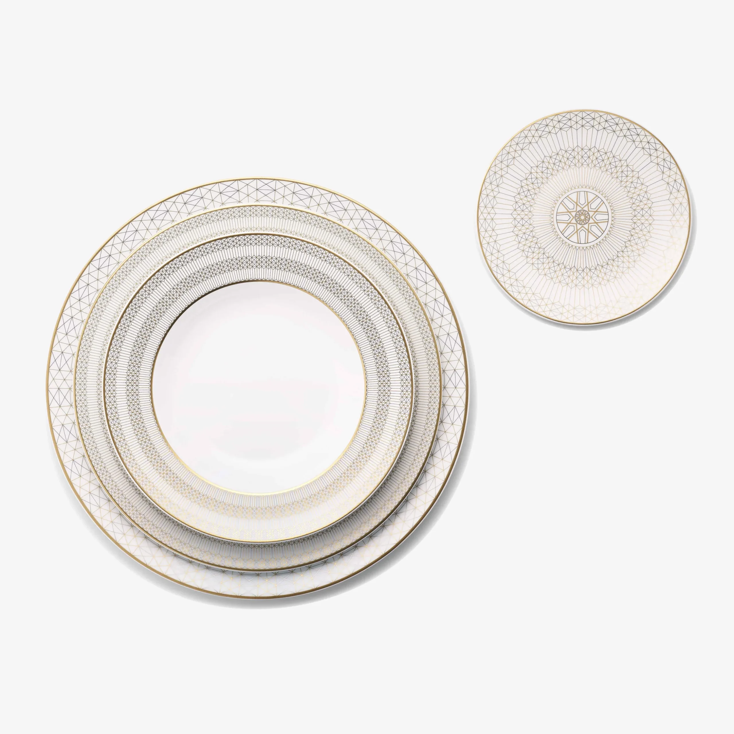 Plates|Baccarat Arcadia Gold & Platinum Soup Bowls, Set of 2
